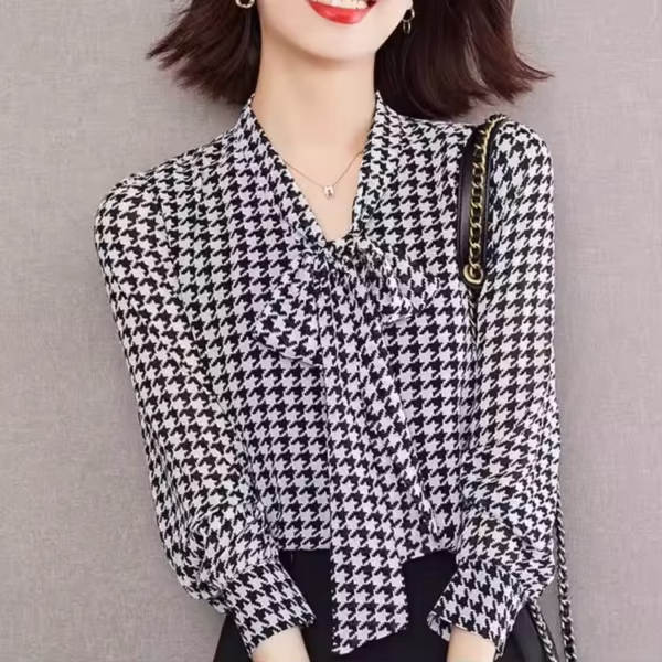 Spring Autumn Scarf Collar Fashion Long Sleeve Blouse Women High Street Casual Plaid Printing Pullovers Bow Button All-match Top