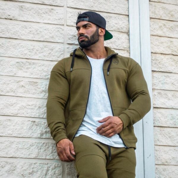 Slim fit hooded sportswear
